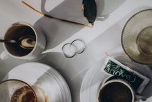 Load image into Gallery viewer, Olivia