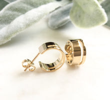 Load image into Gallery viewer, Claire