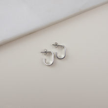 Load image into Gallery viewer, Julie