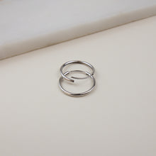 Load image into Gallery viewer, Olivia