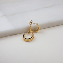 Load image into Gallery viewer, Lucy