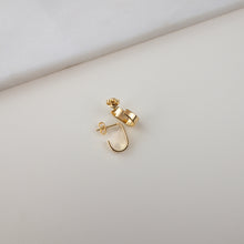 Load image into Gallery viewer, Julie