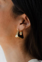 Load image into Gallery viewer, Charlotte
