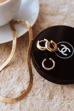 Load image into Gallery viewer, Ivy
